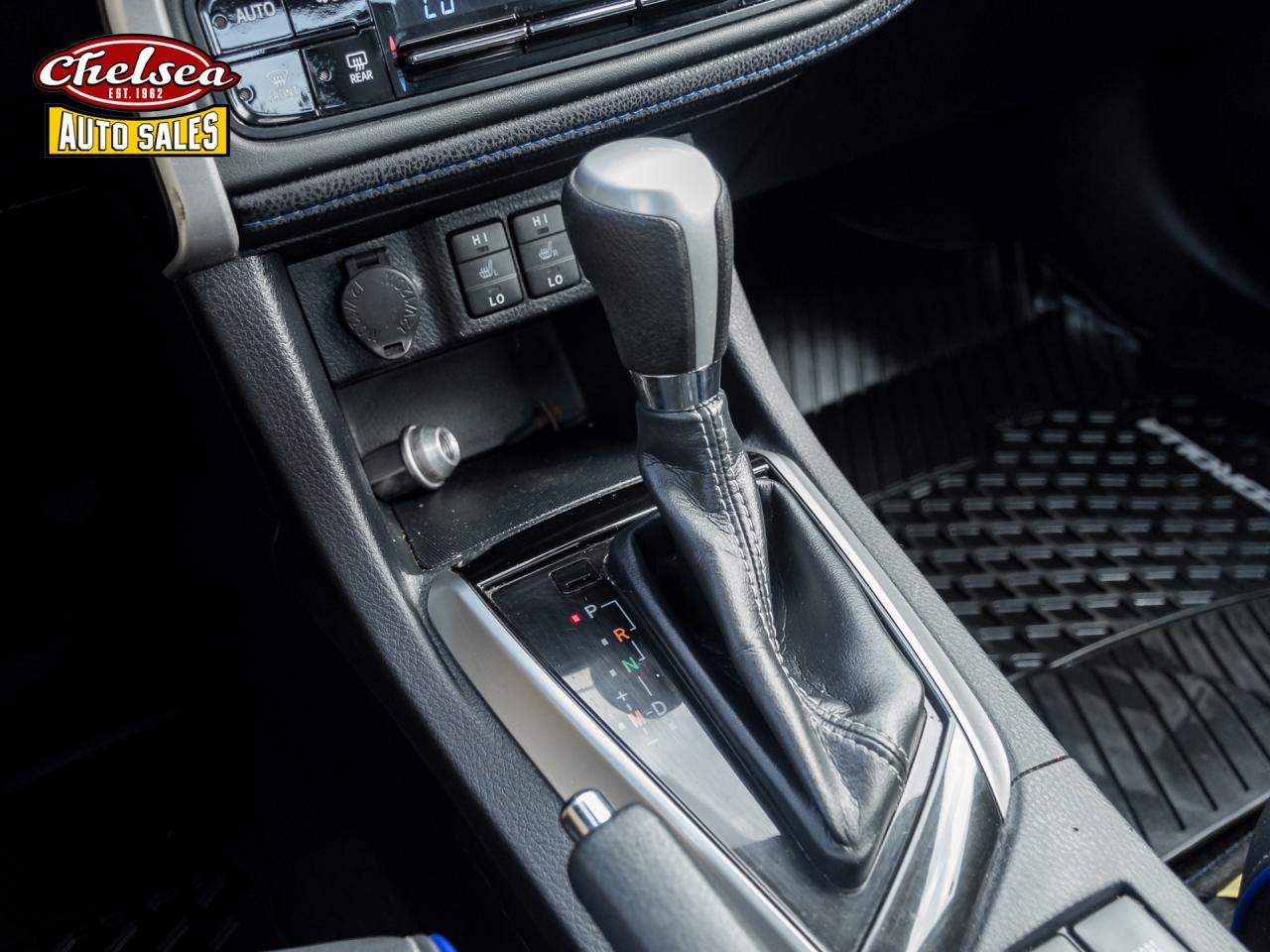 2018 Toyota Corolla XLE CVT Photo