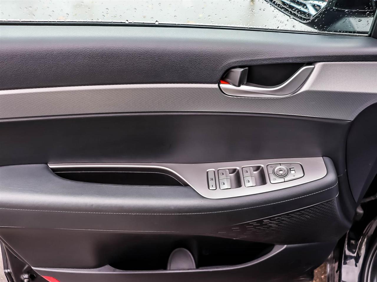 2022 Hyundai PALISADE Essential Photo