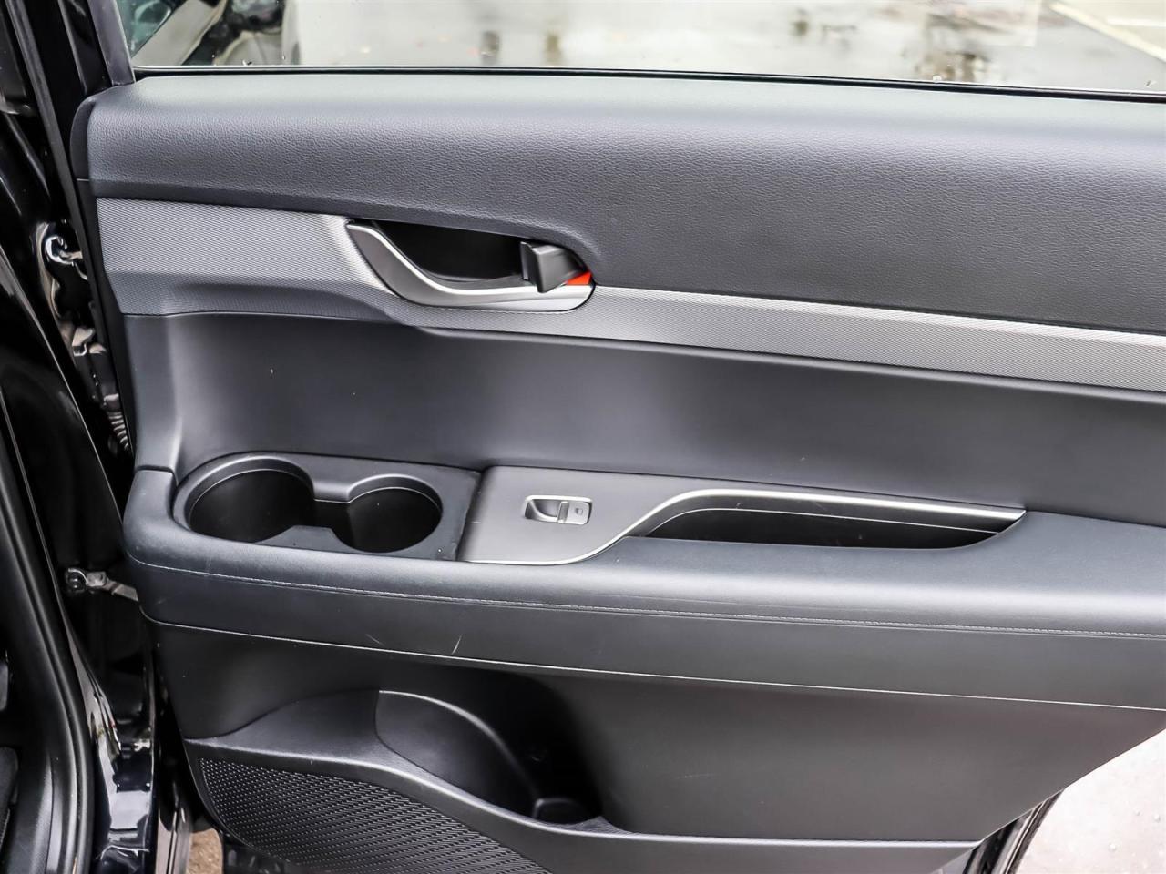 2022 Hyundai PALISADE Essential Photo