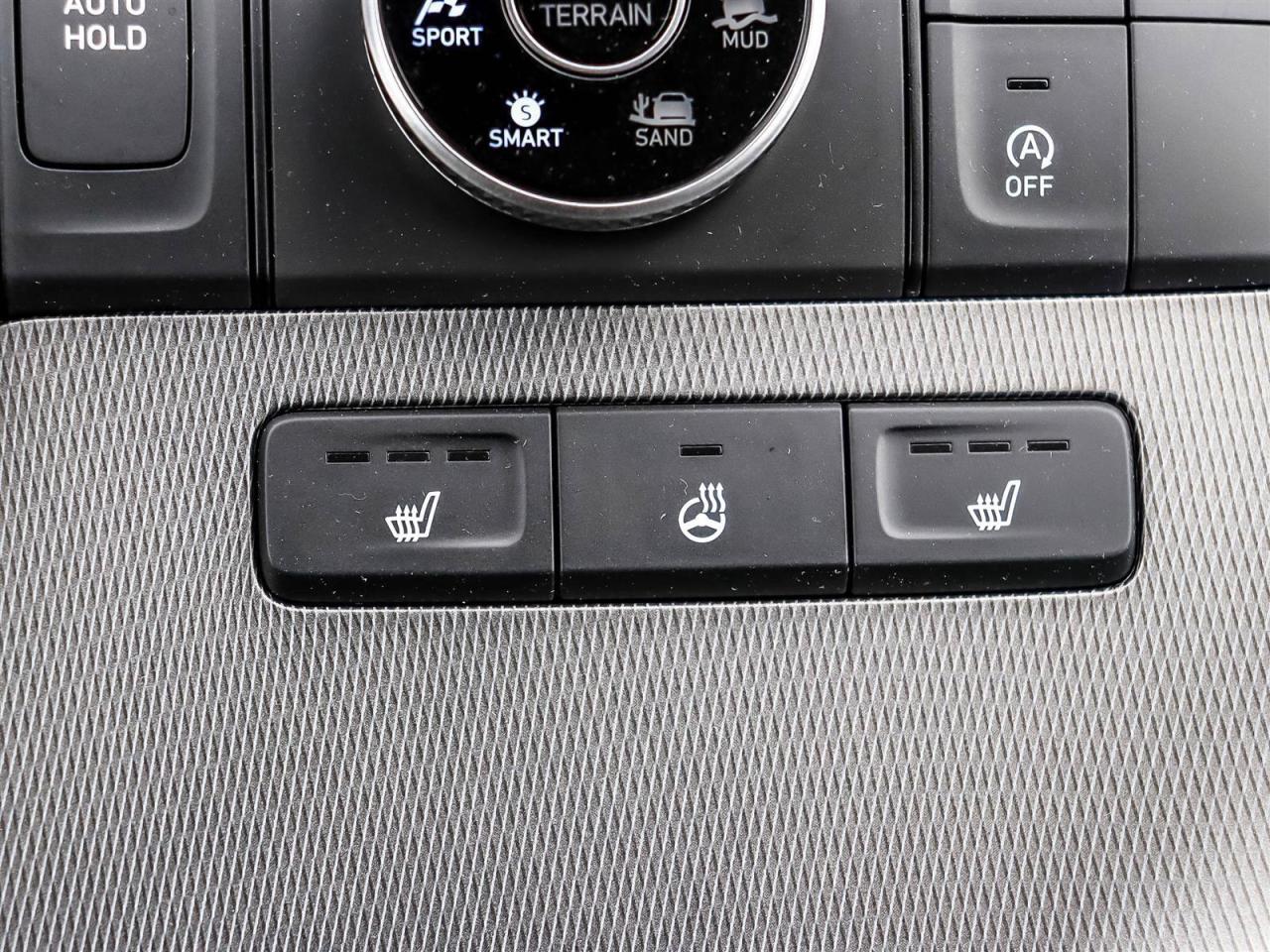 2022 Hyundai PALISADE Essential Photo