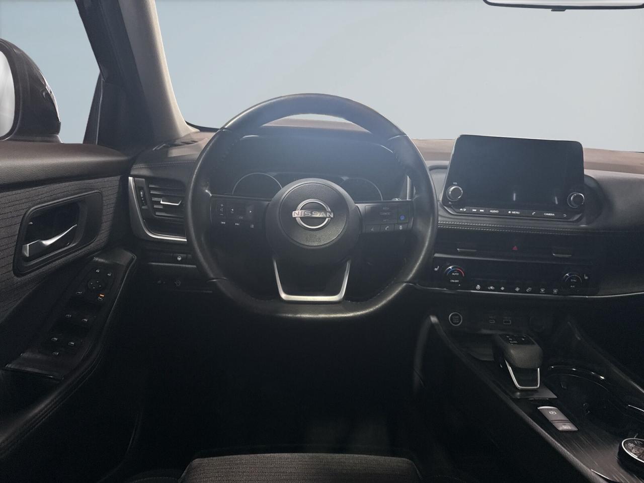 2023 Nissan Rogue AWD SV / Pano sunroof / Heated Seats / Drive assis Photo