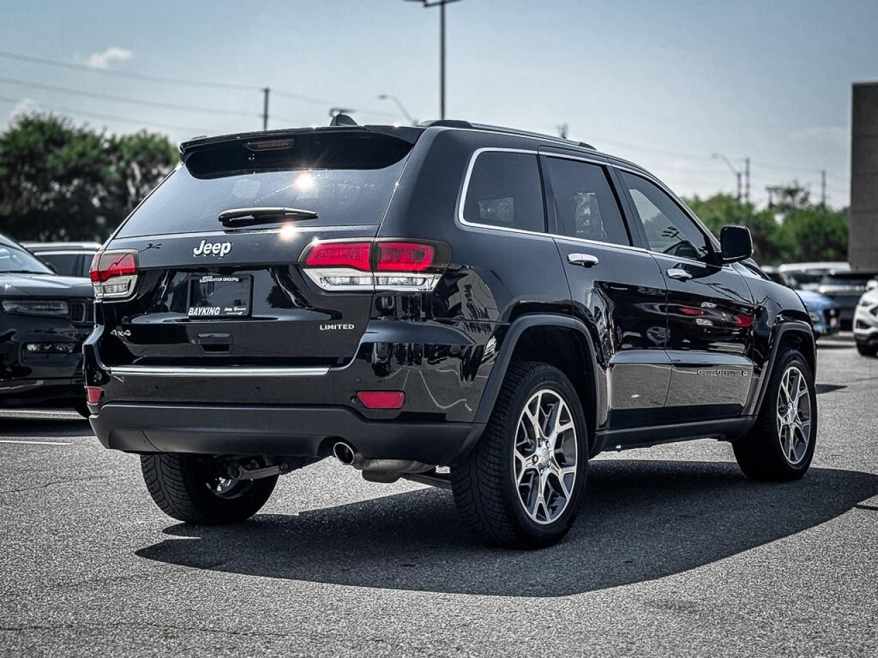 2022 Jeep Grand Cherokee WK Limited   CARPLAY   PANO SUNROOF   HEATED/VENTED L Photo