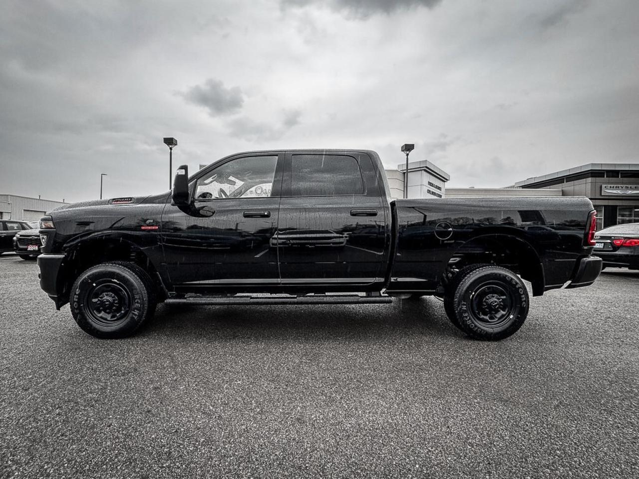 2025 RAM 2500 Tradesman   CREW   CUMMINS   5TH WHEEL PREP   LEVE Photo