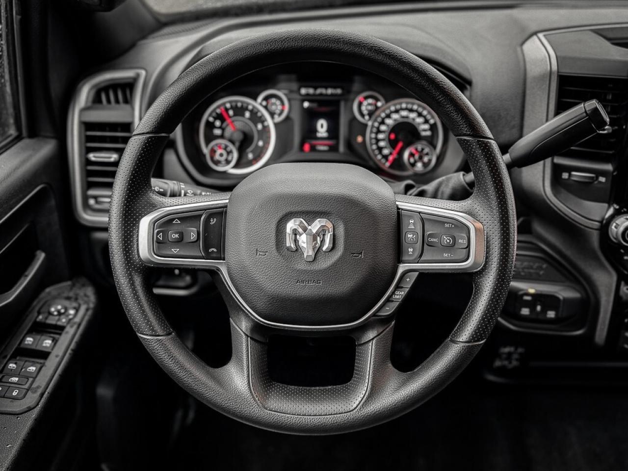 2025 RAM 2500 Tradesman   CREW   CUMMINS   5TH WHEEL PREP   LEVE Photo