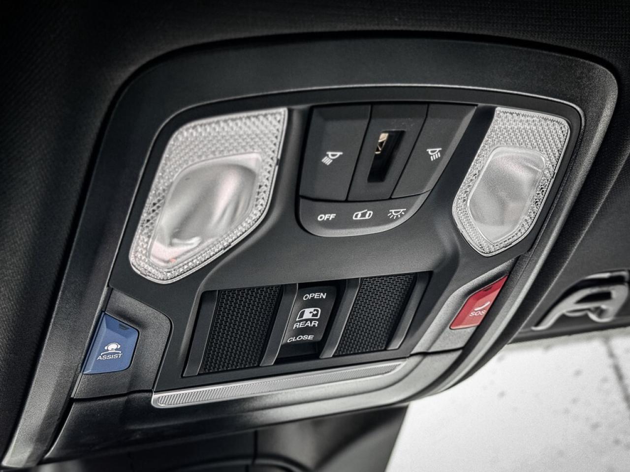 2025 RAM 2500 Tradesman   CREW   CUMMINS   5TH WHEEL PREP   LEVE Photo