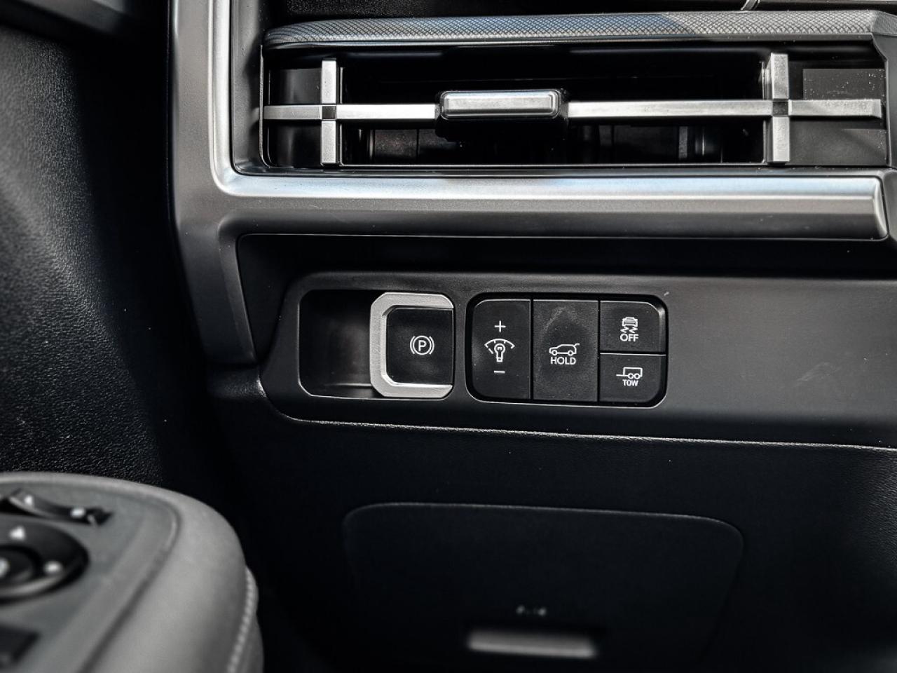 2025 Hyundai Santa Fe XRT   AWD   SUNROOF   HEATED LEATHER   REMOTE STAR Photo