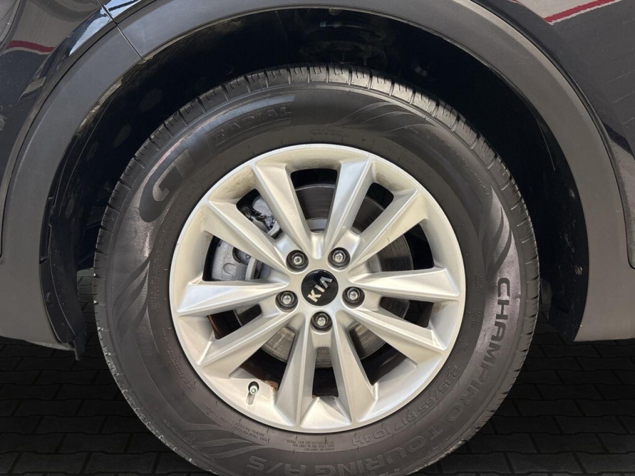 2019 Kia Sorento Superb All Season 7 seater AWD  V6   Heated Seats Photo