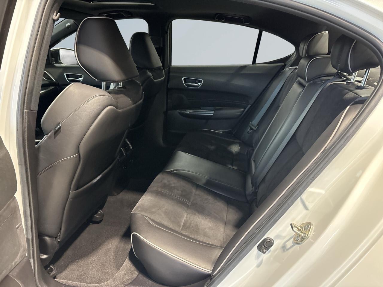 2019 Acura TLX Tech A-Spec Sedan / Leather / Sunroof / NAVI / Dri Photo