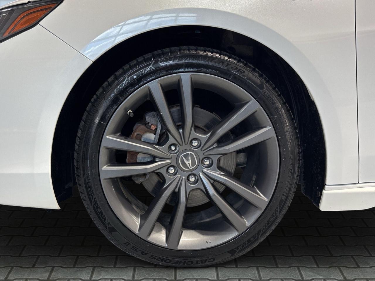 2019 Acura TLX Tech A-Spec Sedan / Leather / Sunroof / NAVI / Dri Photo