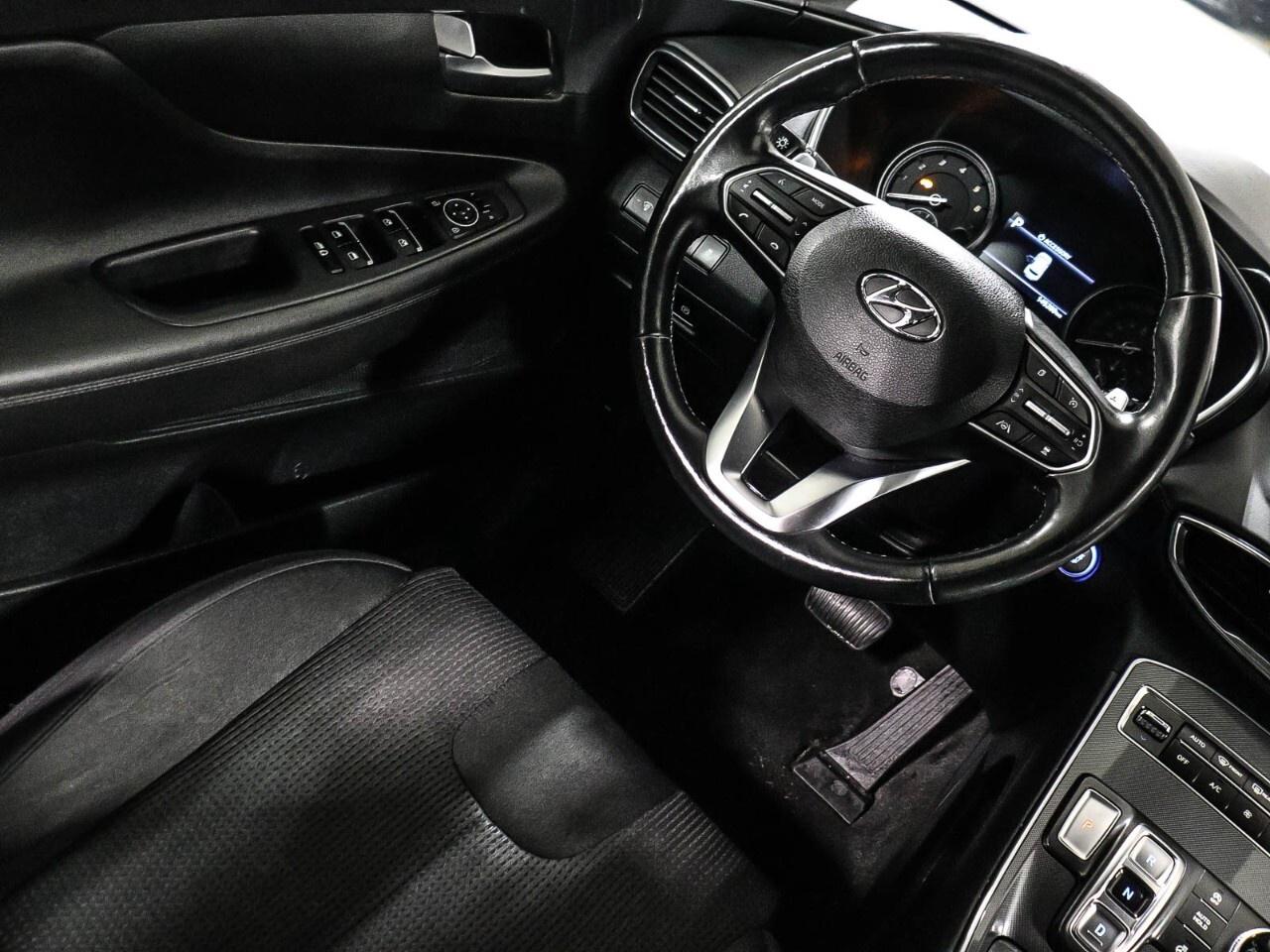 2022 Hyundai Santa Fe Preferred AWD Photo