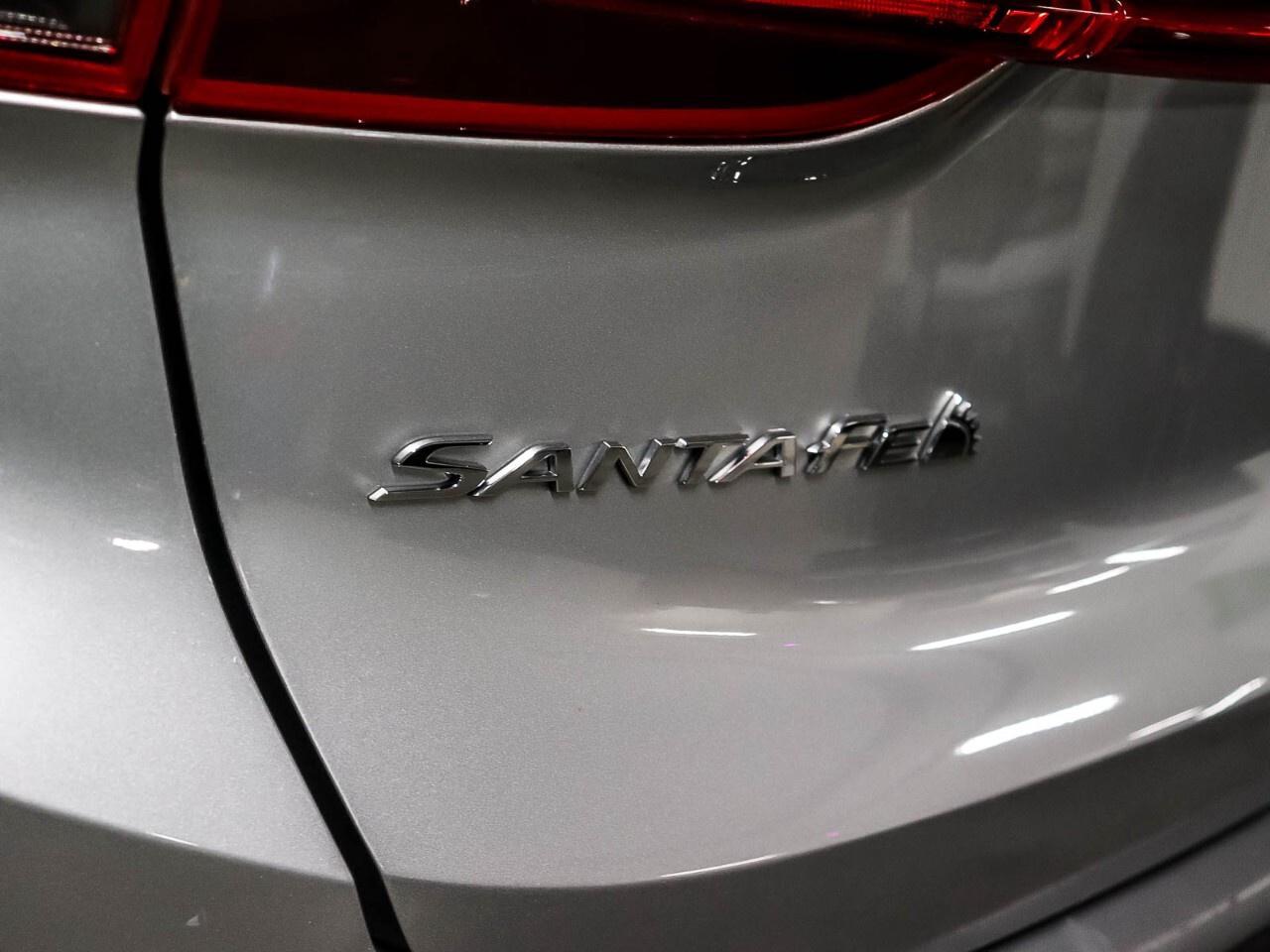 2022 Hyundai Santa Fe Preferred AWD Photo