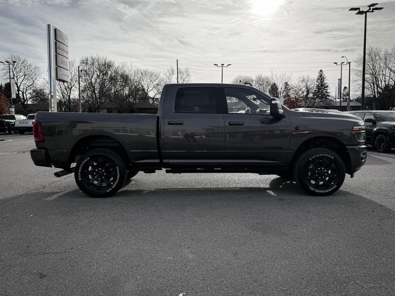 2025 RAM 2500 Laramie   CREW   NIGHT EDITION   5TH WHEEL PREP Photo3