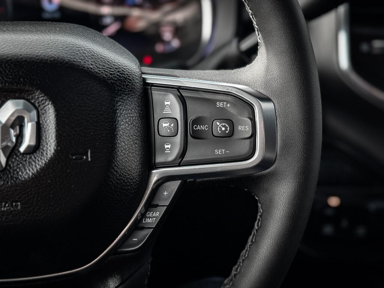 2025 RAM 2500 Laramie   CREW   NIGHT EDITION   5TH WHEEL PREP Photo