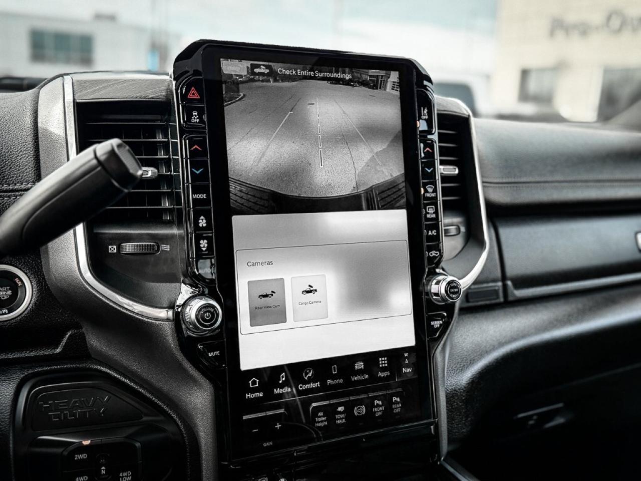 2025 RAM 2500 Laramie   CREW   NIGHT EDITION   5TH WHEEL PREP Photo