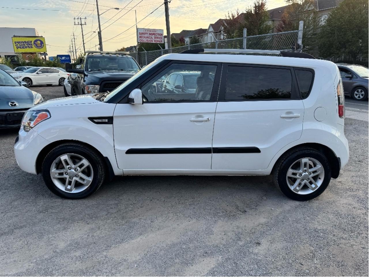 2011 Kia Soul 2U Photo3