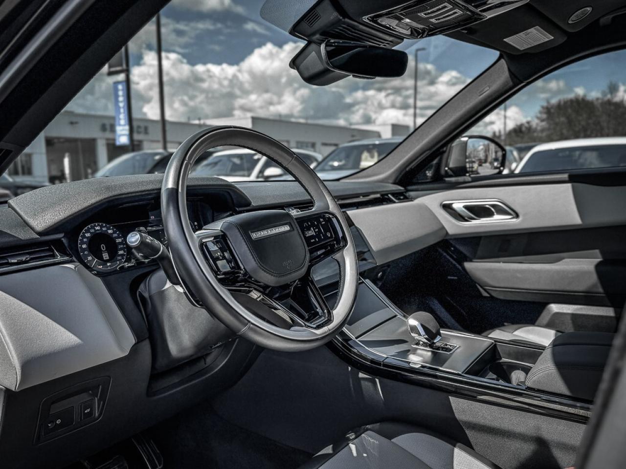 2024 Land Rover Range Rover Velar P250 Dynamic SE   PANO ROOF   HEATED/VENTED LEATHE Photo