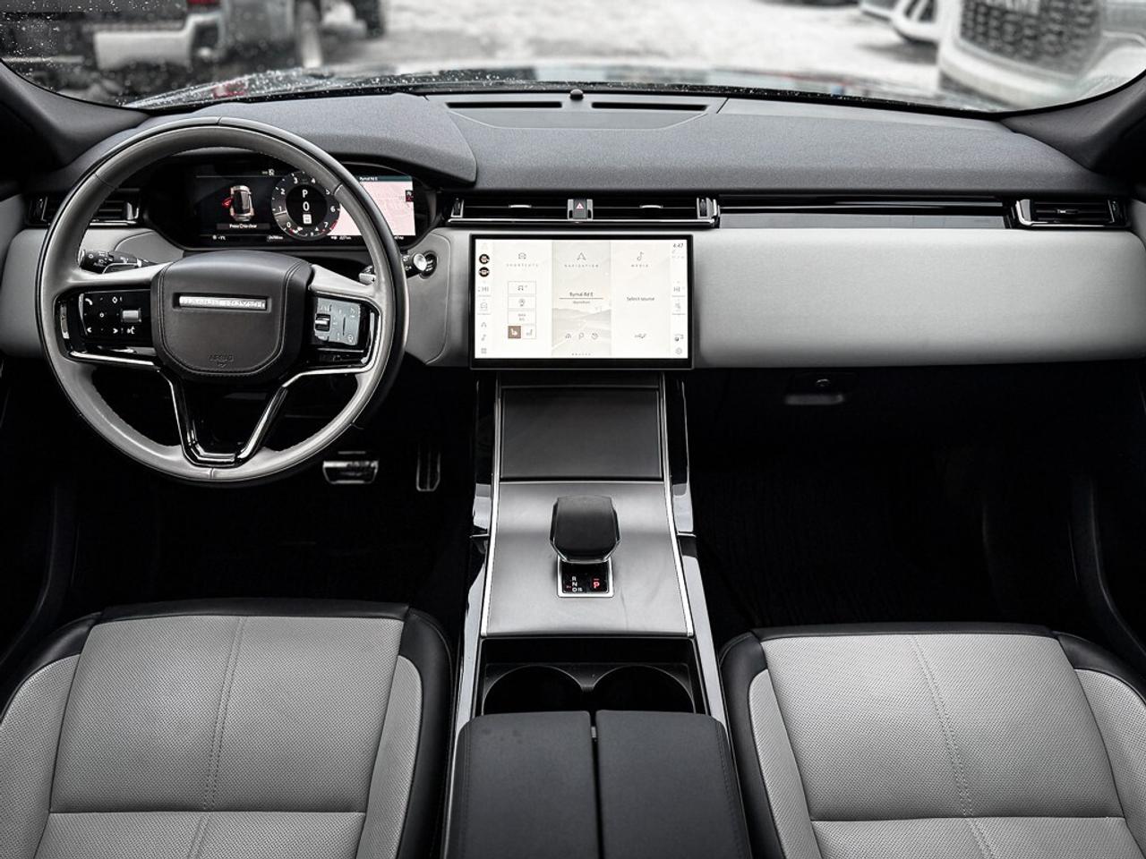 2024 Land Rover Range Rover Velar P250 Dynamic SE   PANO ROOF   HEATED/VENTED LEATHE Photo