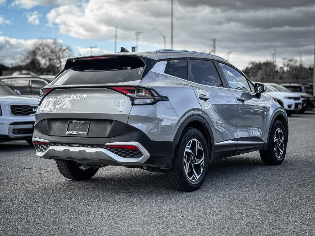 2024 Kia Sportage LX   HEATED SEATS   LANE KEEP   CARPLAY Photo