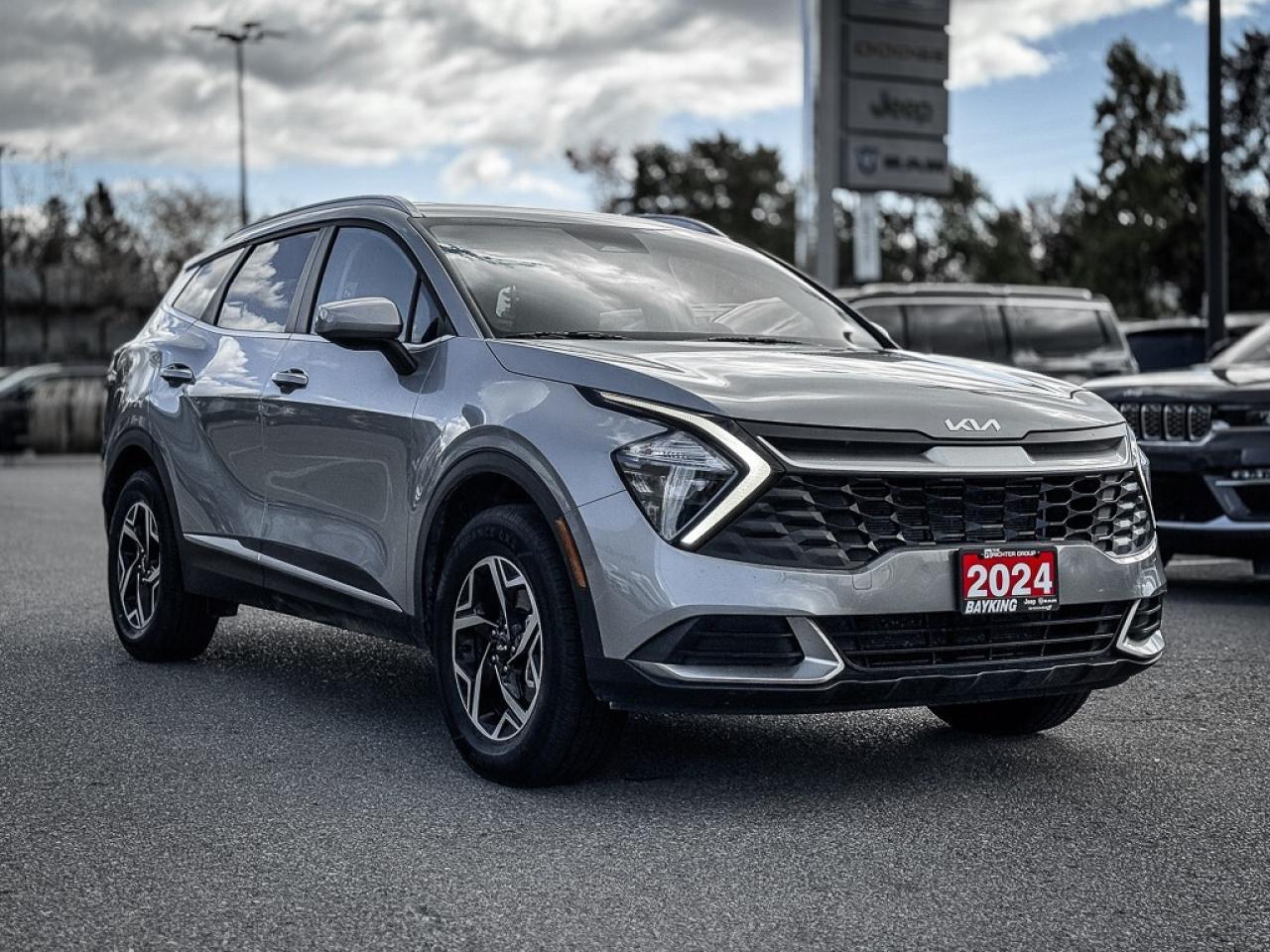 2024 Kia Sportage LX   HEATED SEATS   LANE KEEP   CARPLAY Photo