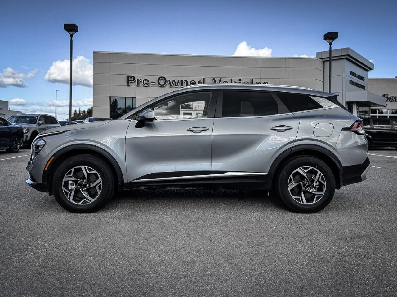 2024 Kia Sportage LX   HEATED SEATS   LANE KEEP   CARPLAY Photo