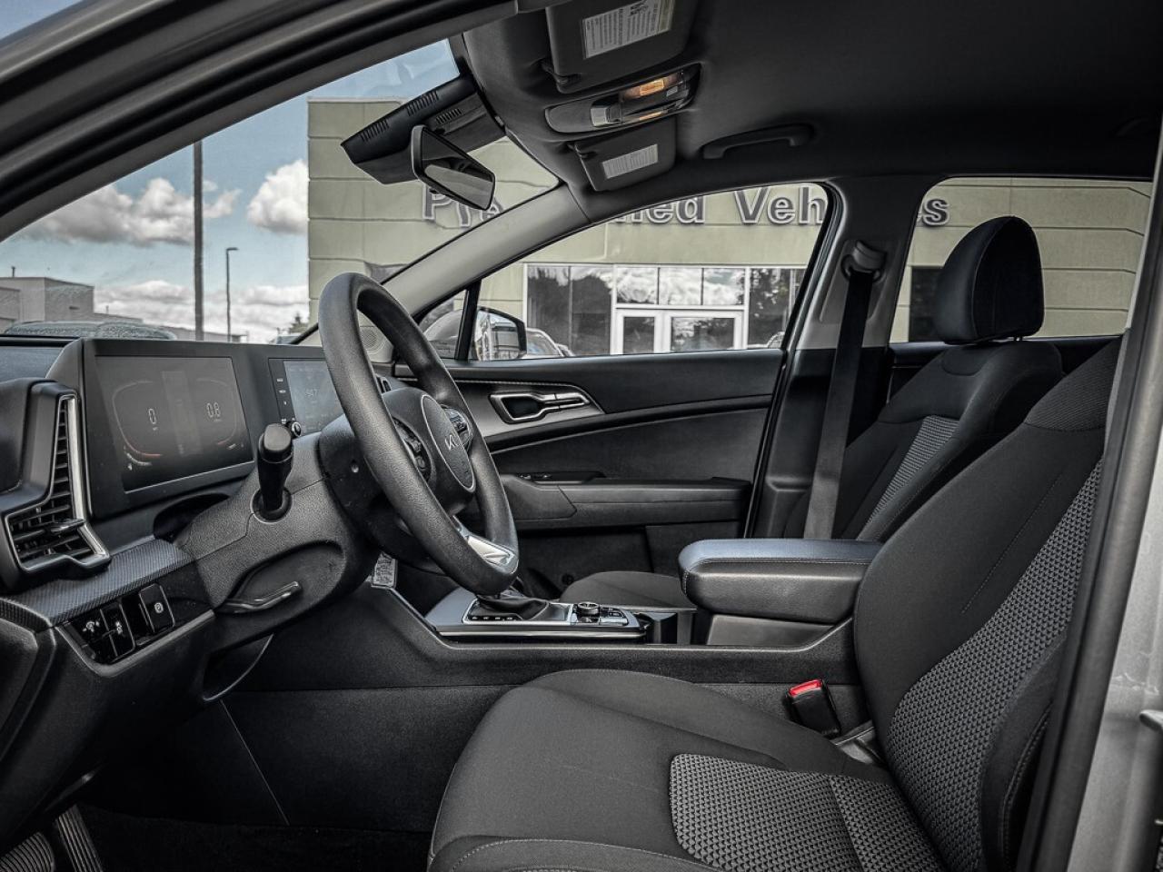 2024 Kia Sportage LX   HEATED SEATS   LANE KEEP   CARPLAY Photo