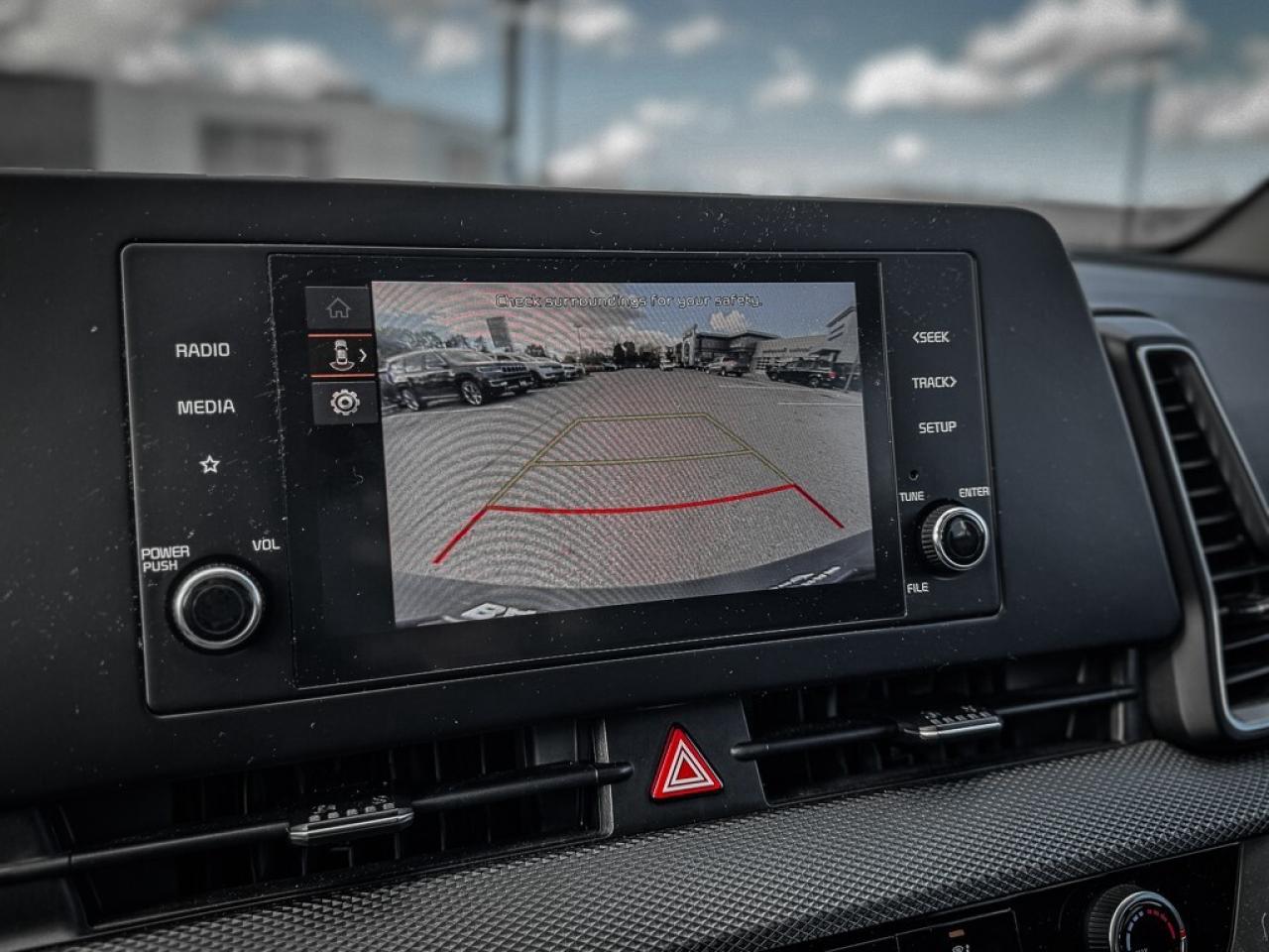 2024 Kia Sportage LX   HEATED SEATS   LANE KEEP   CARPLAY Photo