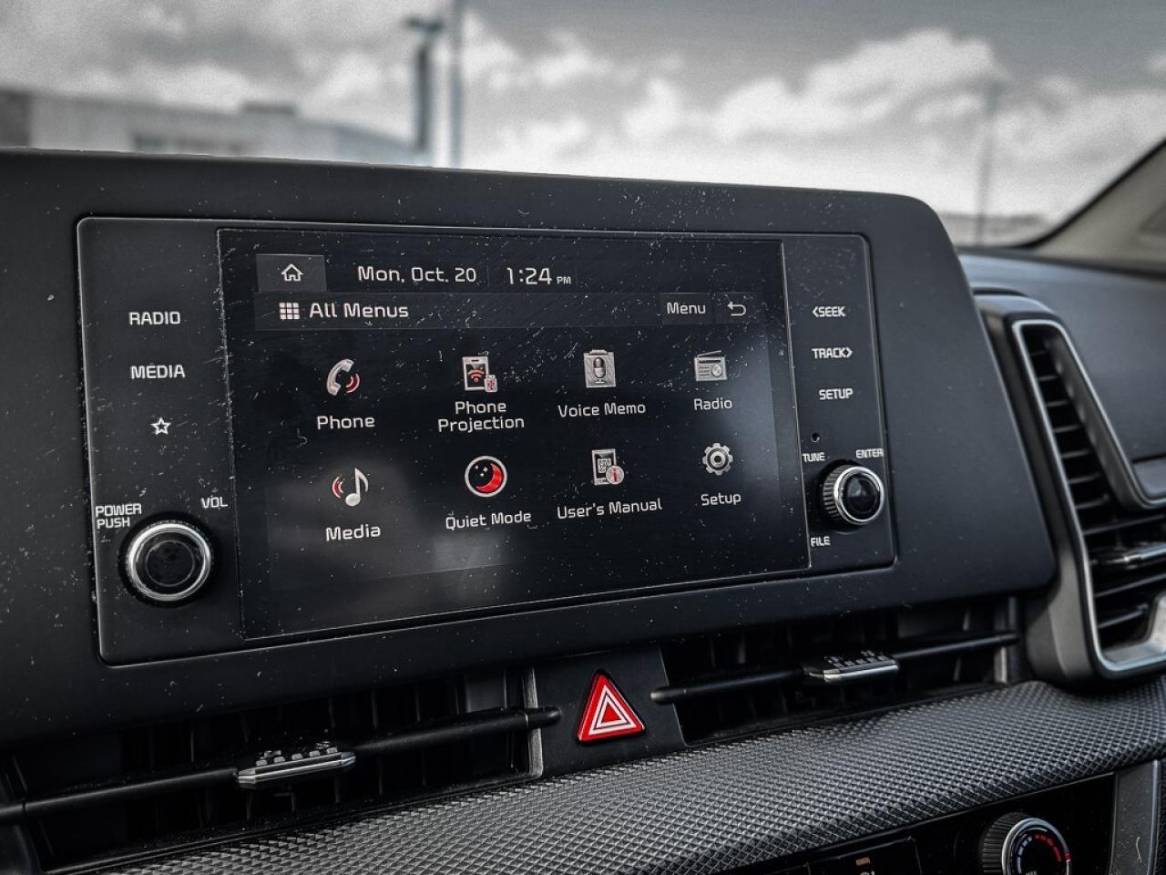 2024 Kia Sportage LX   HEATED SEATS   LANE KEEP   CARPLAY Photo