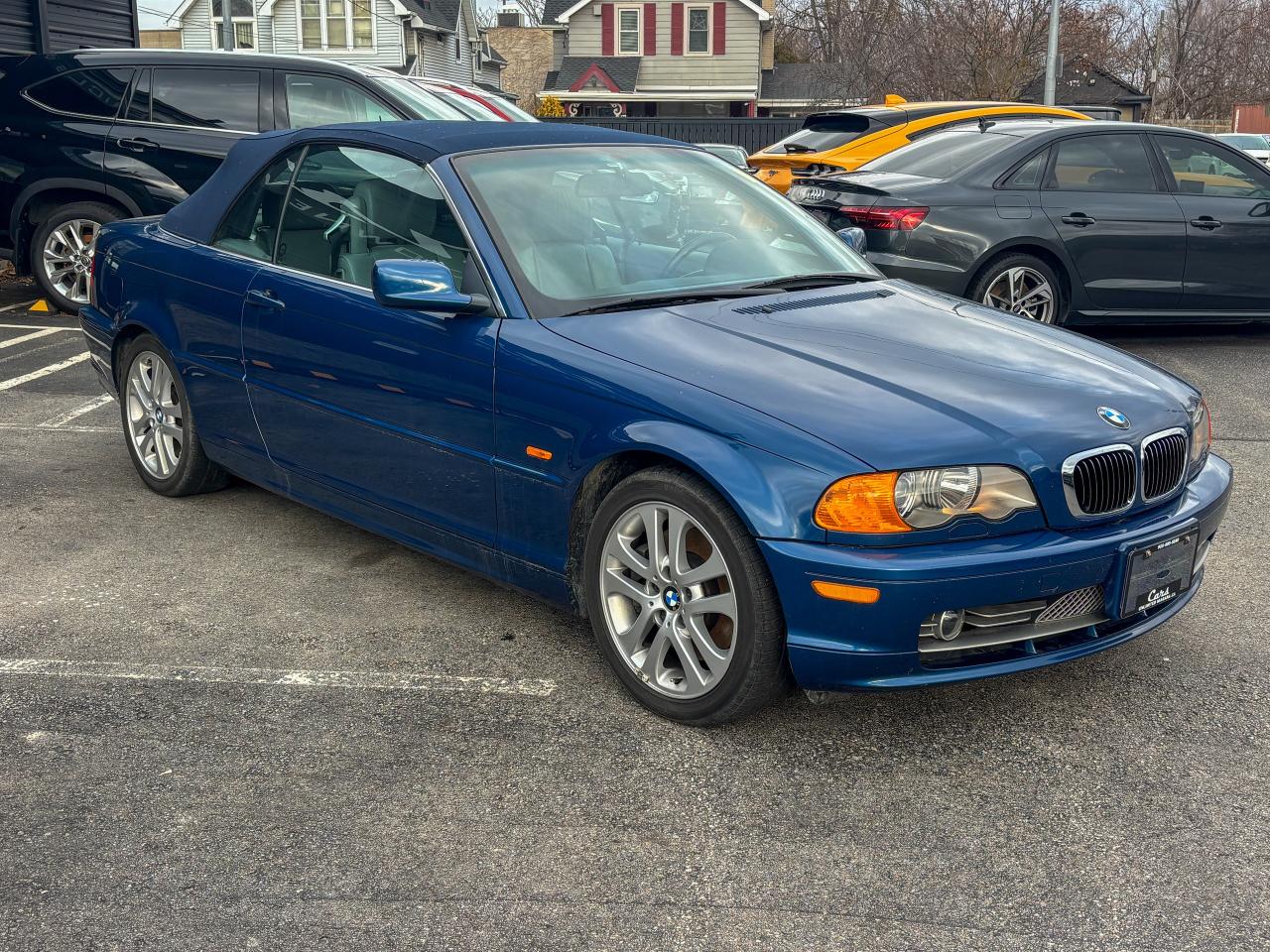 2001 BMW 3 Series 330Ci-Convertible   BLUE SOFT TOP   LOW KM   3.0 L Photo
