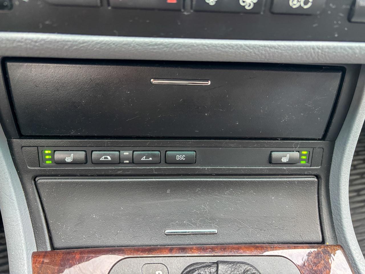 2001 BMW 3 Series 330Ci-Convertible   BLUE SOFT TOP   LOW KM   3.0 L Photo