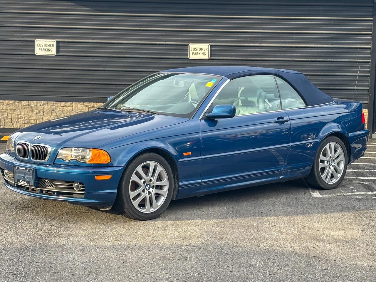 2001 BMW 3 Series 330Ci-Convertible   BLUE SOFT TOP   LOW KM   3.0 L Photo