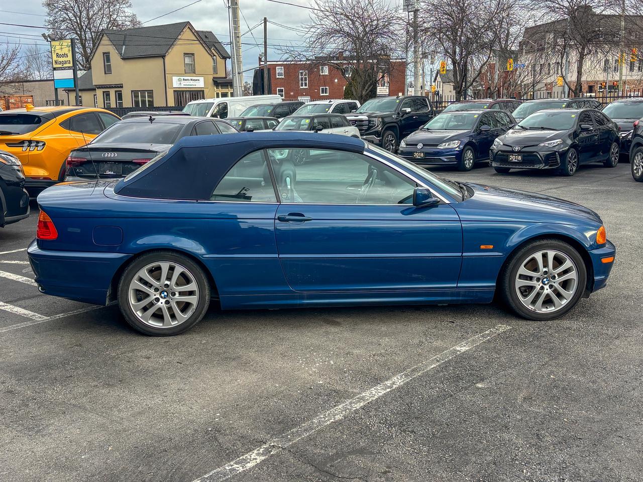 2001 BMW 3 Series 330Ci-Convertible   BLUE SOFT TOP   LOW KM   3.0 L Photo