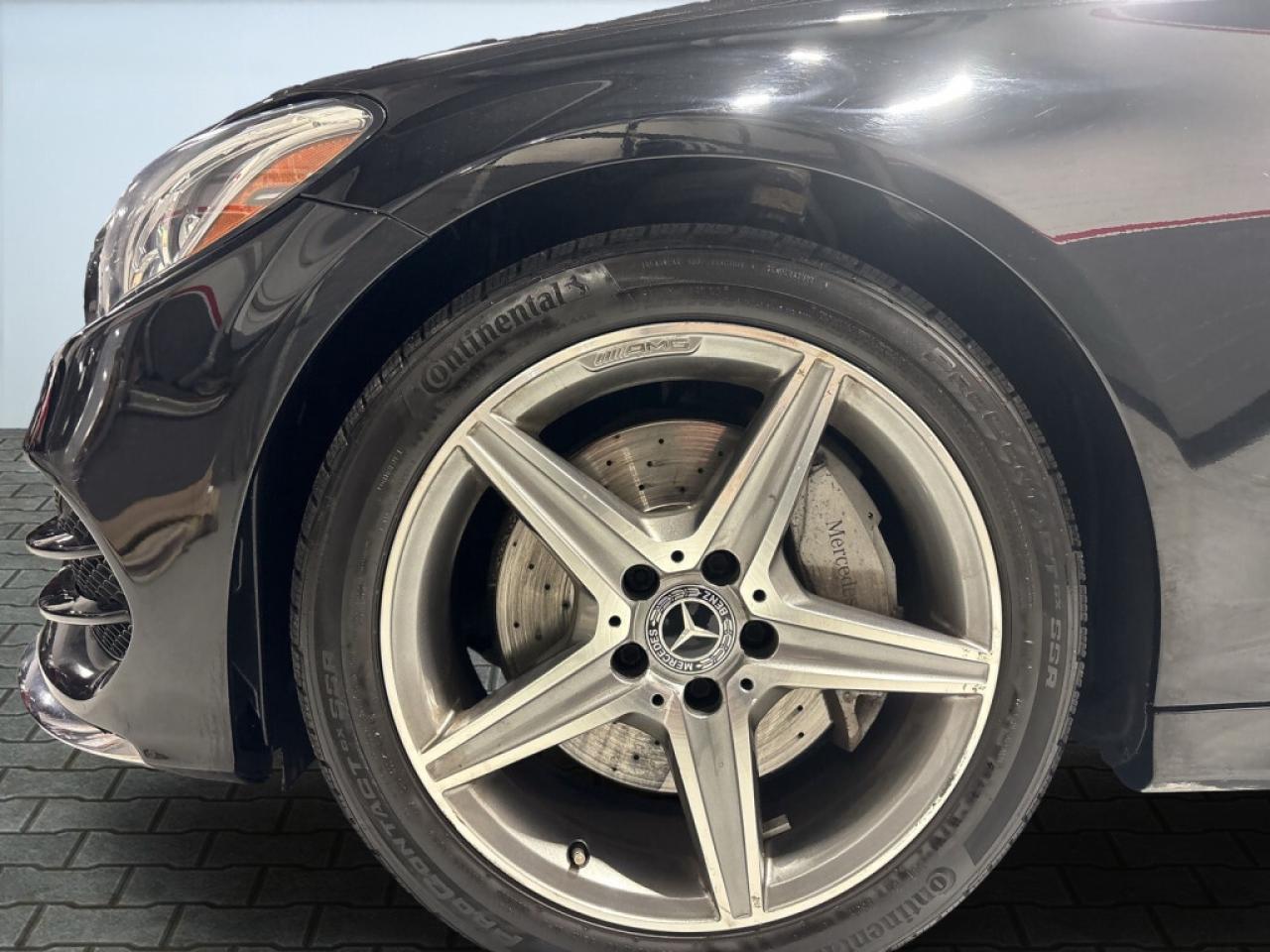 2018 Mercedes-Benz C-Class C 300 4MATIC/ AMG Pkg/Sunroof/NAVI/Leather/Back up Photo