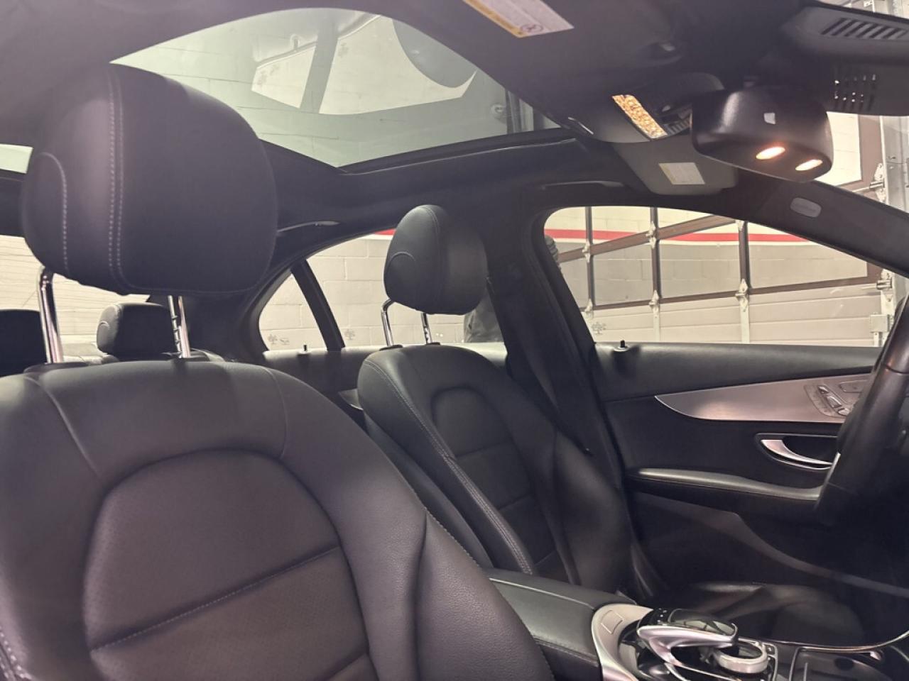 2018 Mercedes-Benz C-Class C 300 4MATIC/ AMG Pkg/Sunroof/NAVI/Leather/Back up Photo