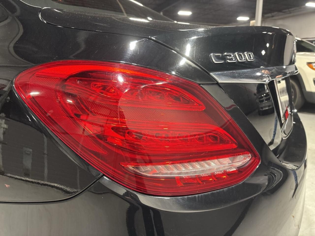 2018 Mercedes-Benz C-Class C 300 4MATIC/ AMG Pkg/Sunroof/NAVI/Leather/Back up Photo