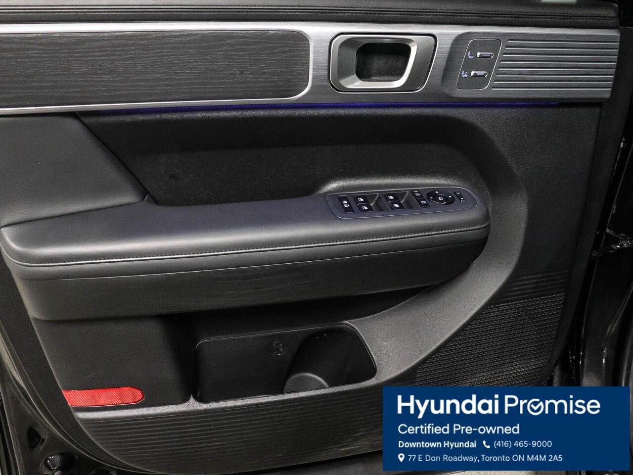 2025 Hyundai Santa Fe LUXURY AWD Photo