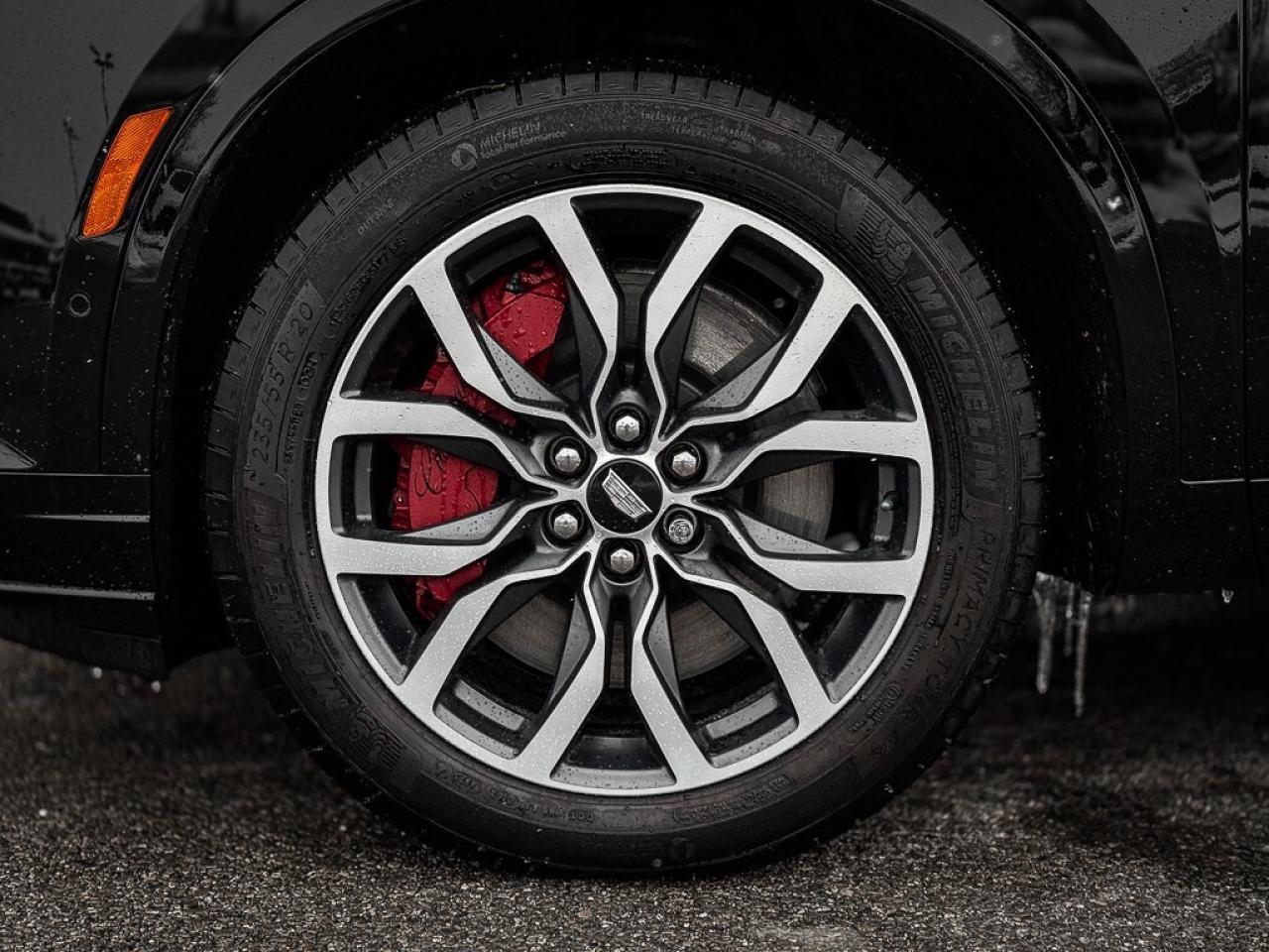 2024 Cadillac XT6 Sport   AWD   BOSE AUDIO   PANO ROOF   HUD   360 C Photo