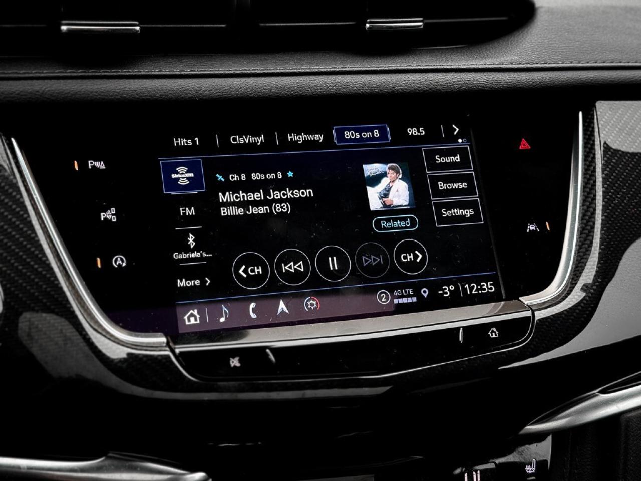 2024 Cadillac XT6 Sport   AWD   BOSE AUDIO   PANO ROOF   HUD   360 C Photo