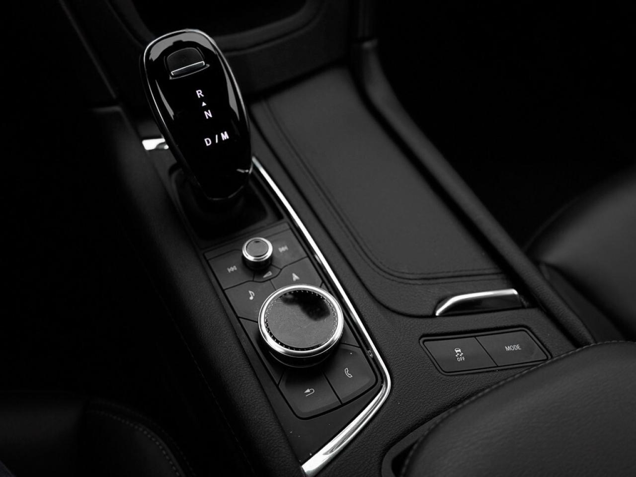 2024 Cadillac XT6 Sport   AWD   BOSE AUDIO   PANO ROOF   HUD   360 C Photo