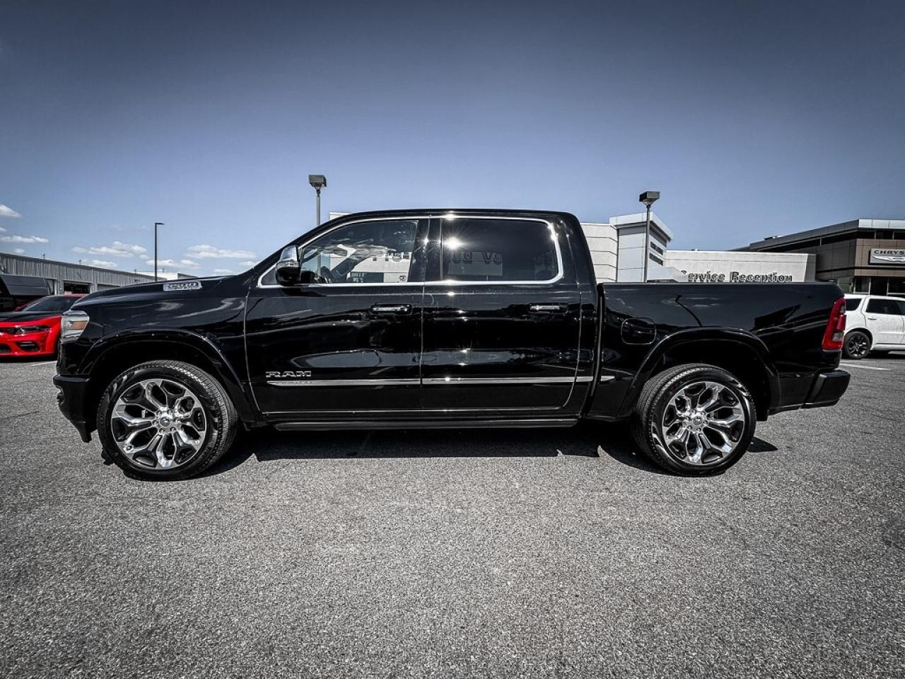 2022 RAM 1500 Limited   CREW   PWR BOARDS   12 DISPLAY   TRAILER Photo