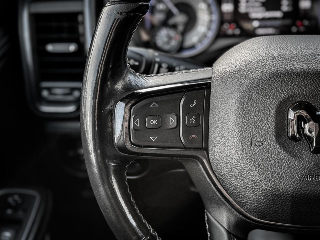 2022 RAM 1500 Limited   CREW   PWR BOARDS   12 DISPLAY   TRAILER Photo