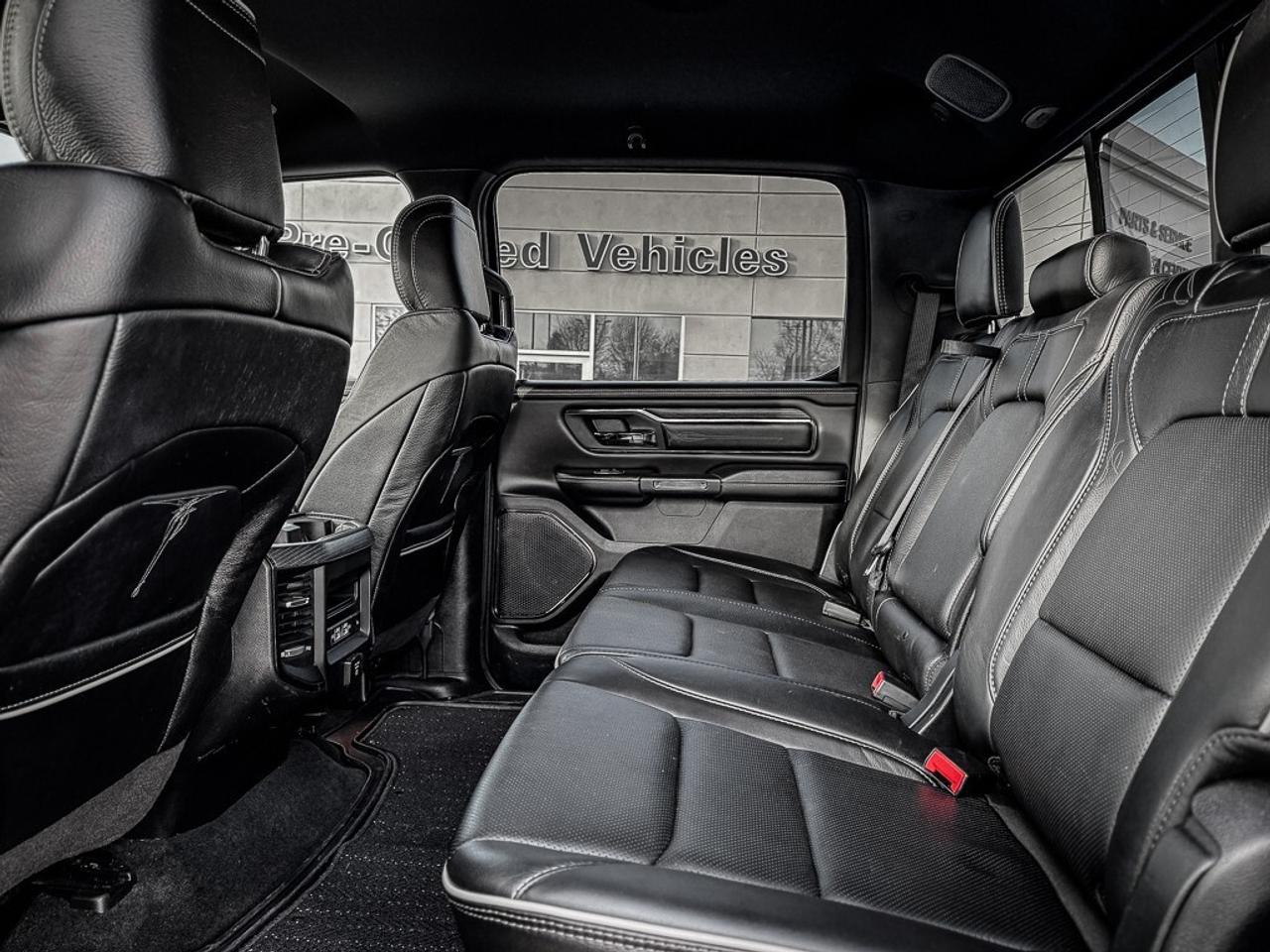 2022 RAM 1500 Limited   CREW   PWR BOARDS   12 DISPLAY   TRAILER Photo