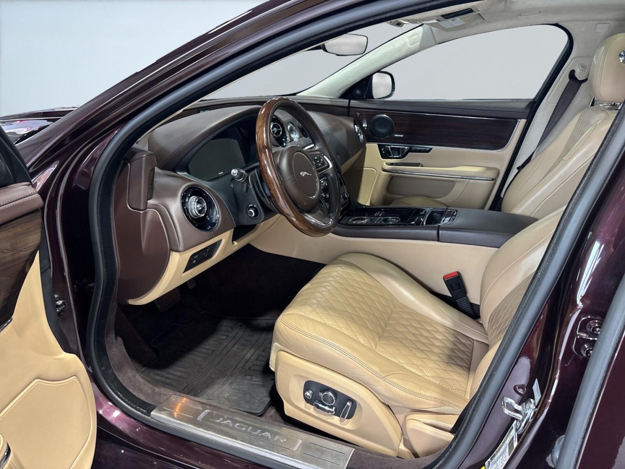 2019 Jaguar XJ XJ R-Sport AWD / Rossello Red Metallic / Tan Leath Photo