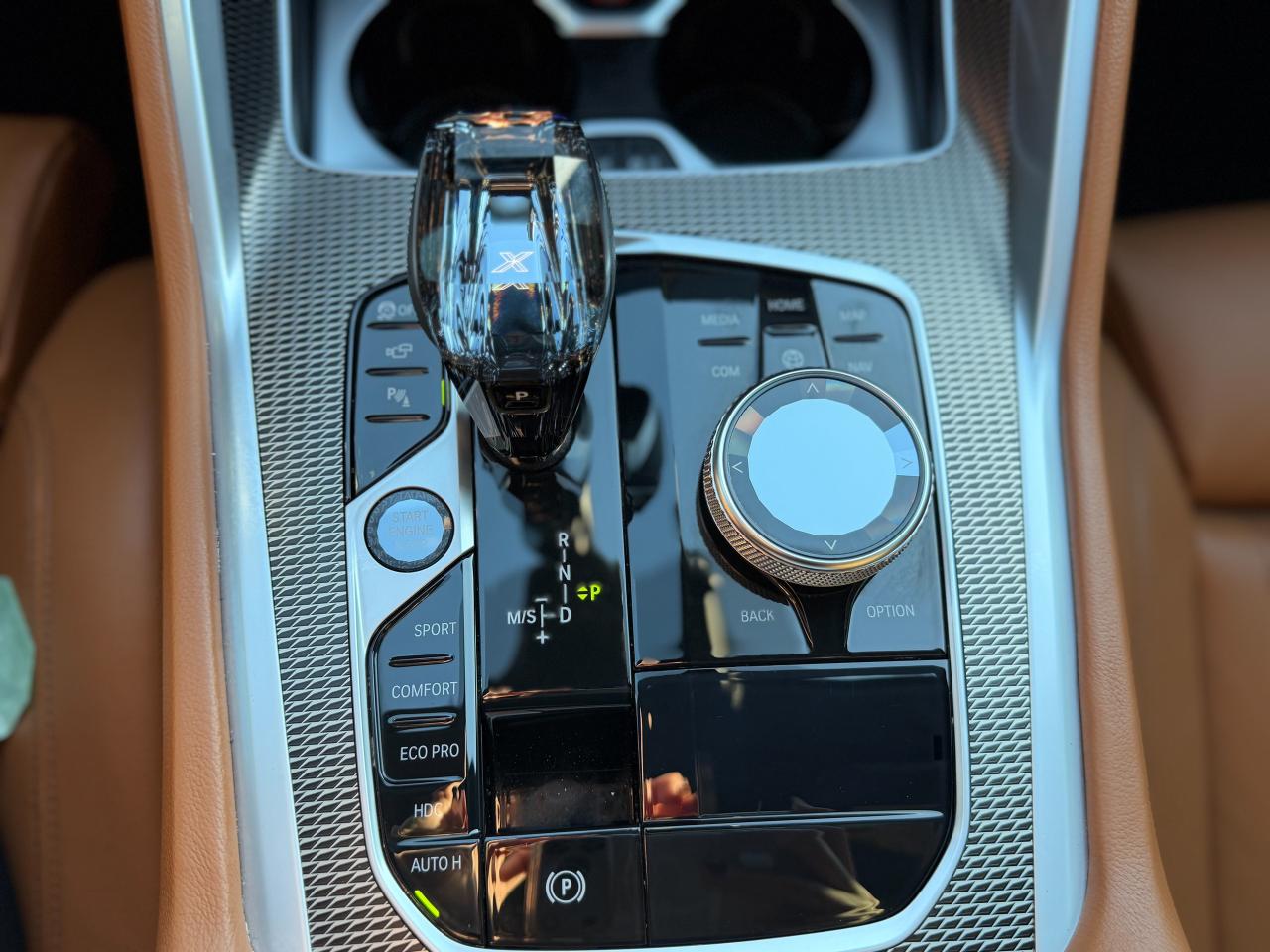 2022 BMW X6 xDrive40i Coupe/NAVI/PANO/BSM/HUD/ACC/360 CAMERA Photo