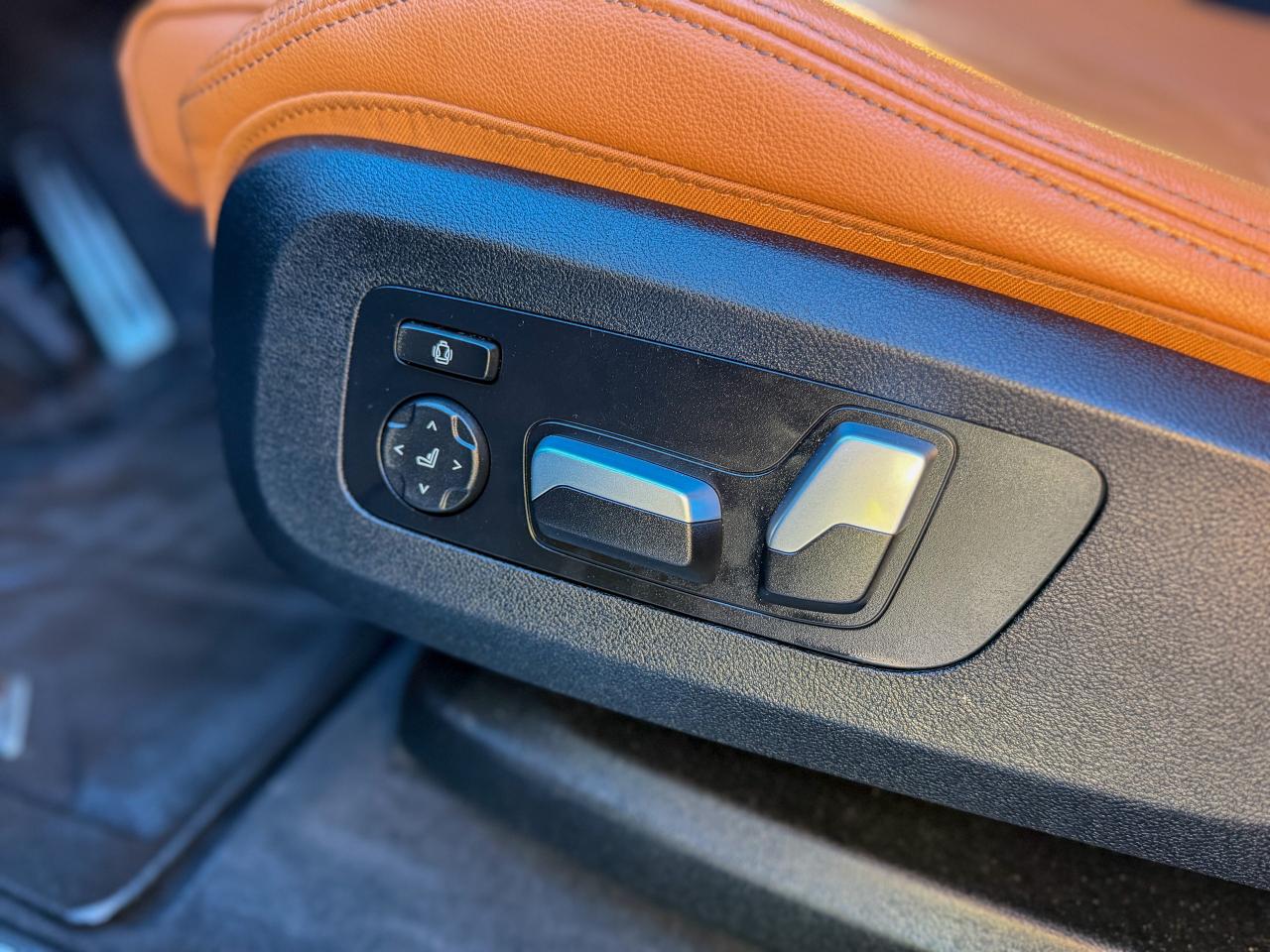 2022 BMW X6 xDrive40i Coupe/NAVI/PANO/BSM/HUD/ACC/360 CAMERA Photo