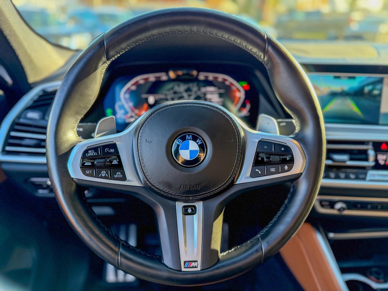 2022 BMW X6 xDrive40i Coupe/NAVI/PANO/BSM/HUD/ACC/360 CAMERA Photo