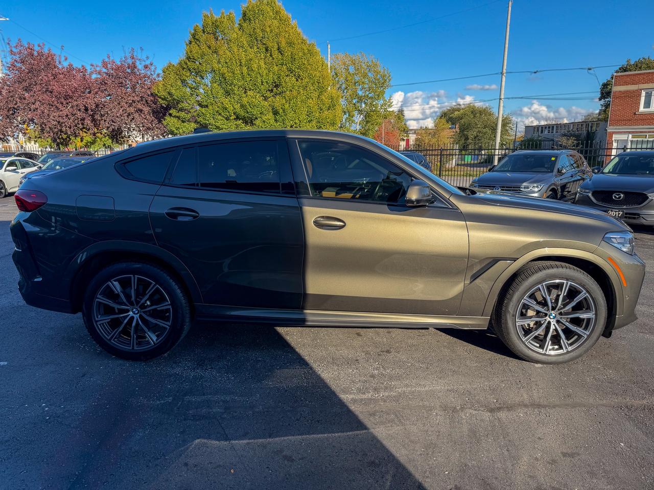 2022 BMW X6 xDrive40i Coupe/NAVI/PANO/BSM/HUD/ACC/360 CAMERA Photo