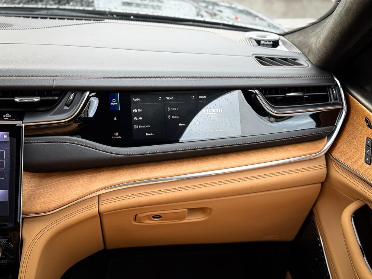 2024 Jeep Grand Cherokee Summit   RESERVE   MCINTOSH AUDIO   PASS DISPLAY Photo