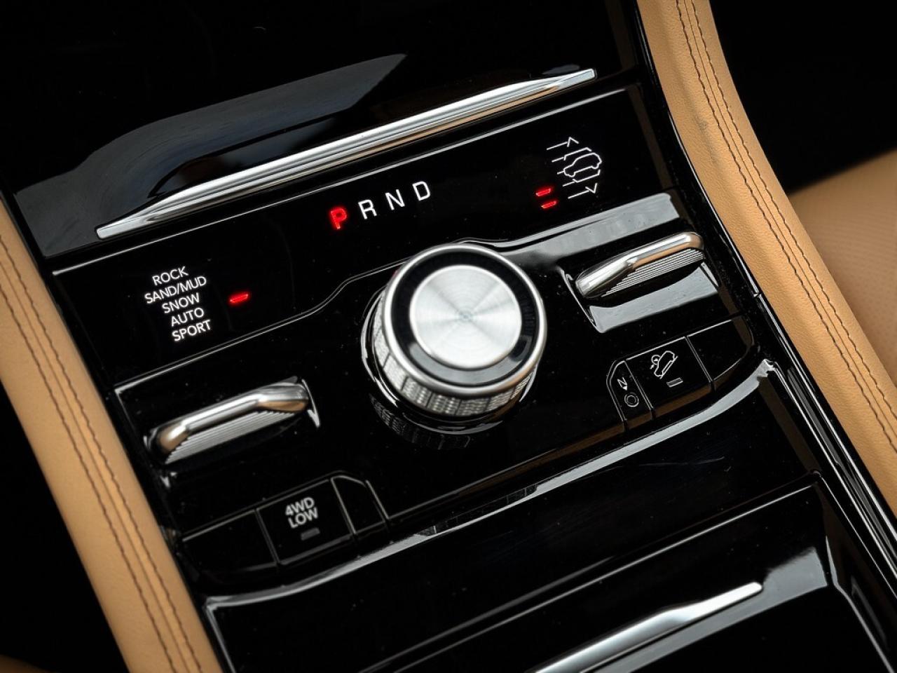 2024 Jeep Grand Cherokee Summit   RESERVE   MCINTOSH AUDIO   PASS DISPLAY Photo