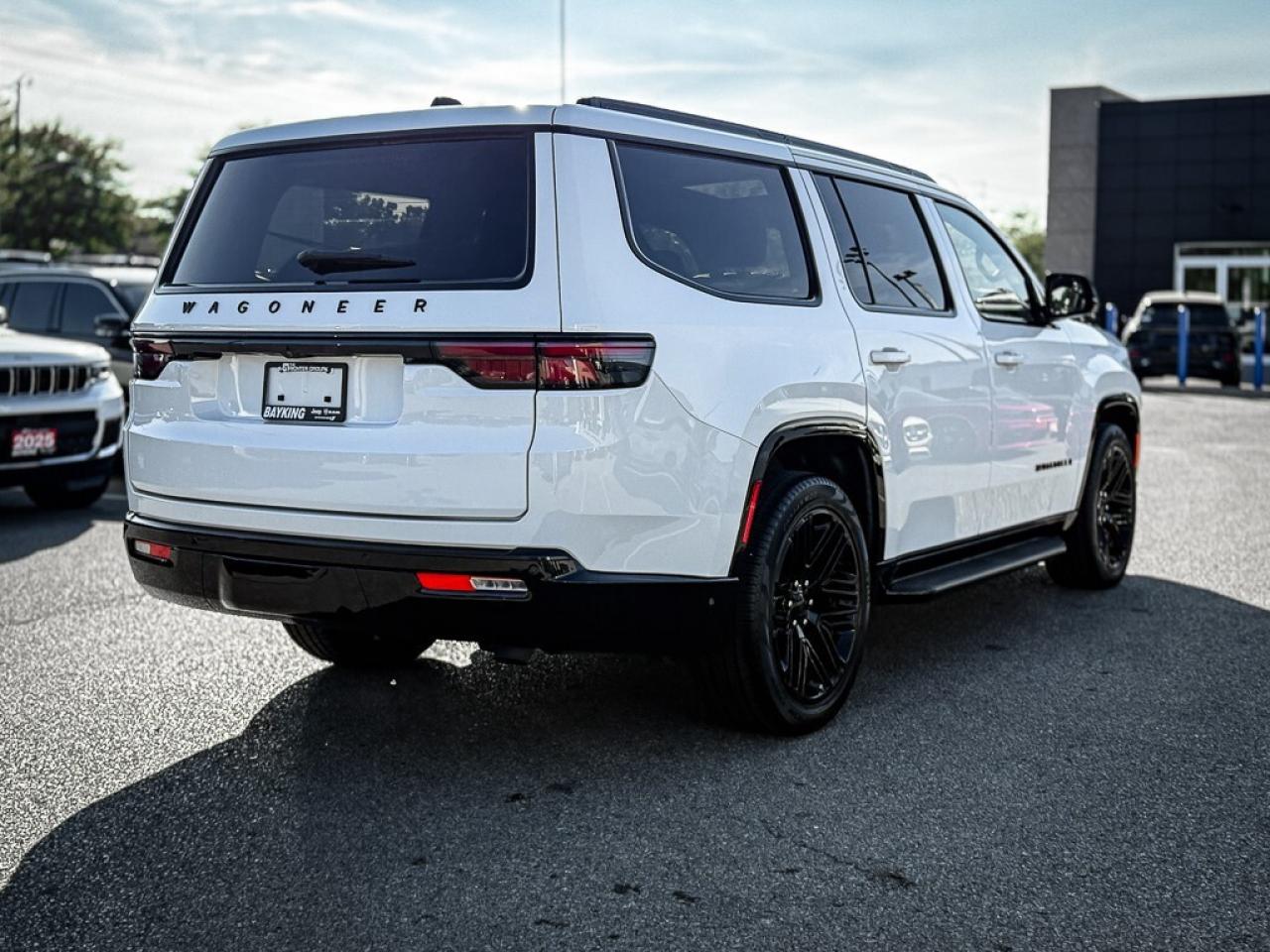 2024 Jeep Wagoneer Series II Carbide   SERIES 2   CARBIDE   HEAVY DUT Photo4