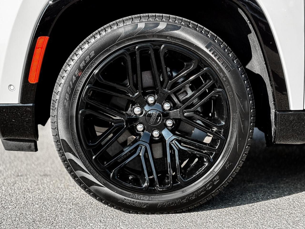 2024 Jeep Wagoneer Series II Carbide   SERIES 2   CARBIDE   HEAVY DUT Photo